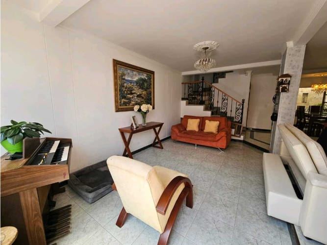 Casa de 6 alcobas en venta en San Jose, Mosquera, 260 m² · foto 6 de 20