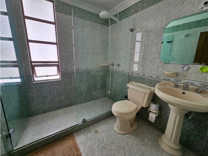 Casa de 6 alcobas en venta en San Jose, Mosquera, 260 m² · foto 10 de 20