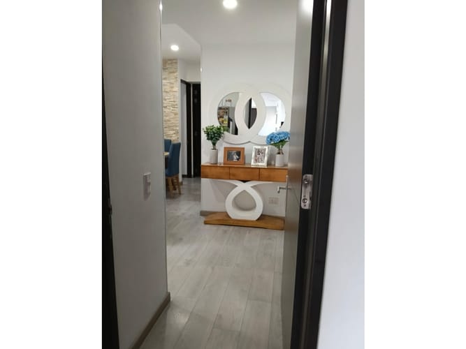 Apartamento de 2 alcobas en venta en Terrazas, Bucaramanga, 75 m² · foto 4 de 24