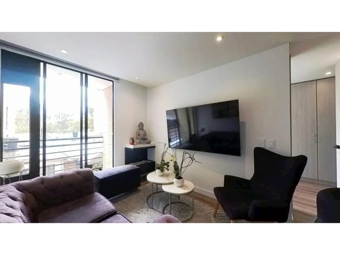 Apartamento de 1 alcoba en venta en Santa Paula, Bogotá, 49 m² · foto 2 de 10
