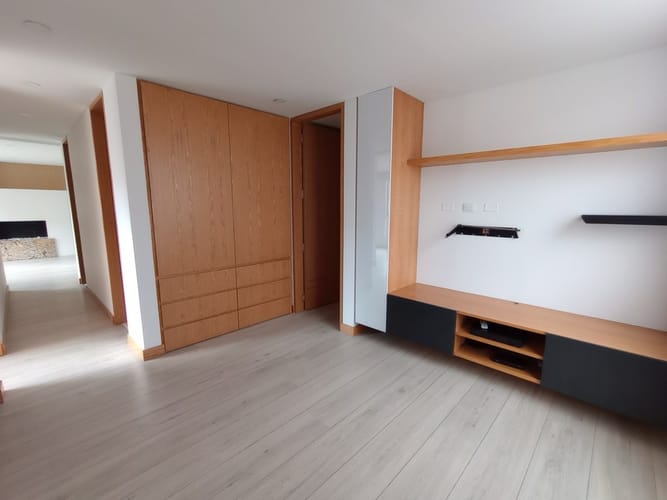 Apartamento de 3 alcobas en venta en San Patricio, Bogotá, 140 m² · foto 7 de 24