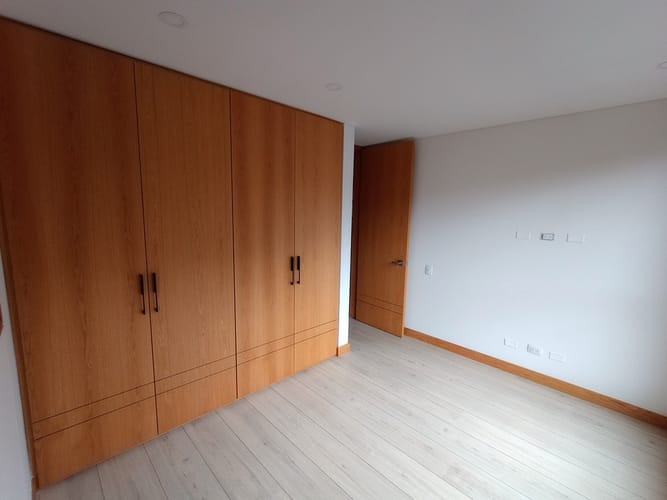 Apartamento de 3 alcobas en venta en San Patricio, Bogotá, 140 m² · foto 12 de 24