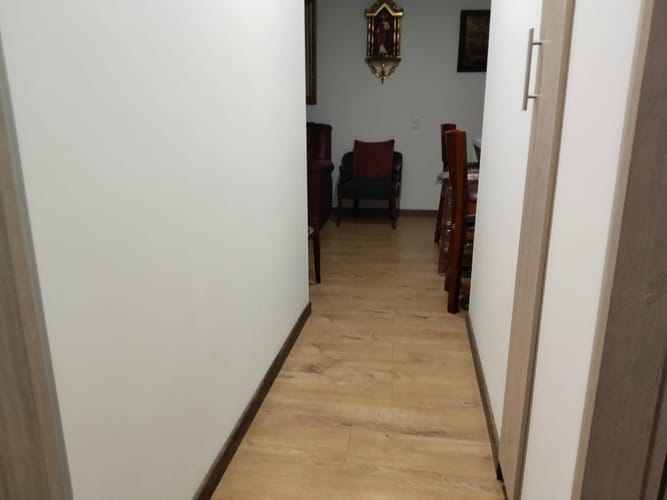 Apartamento de 2 alcobas en arriendo en Santa Barbara, Bogotá, 70 m² · foto 3 de 5