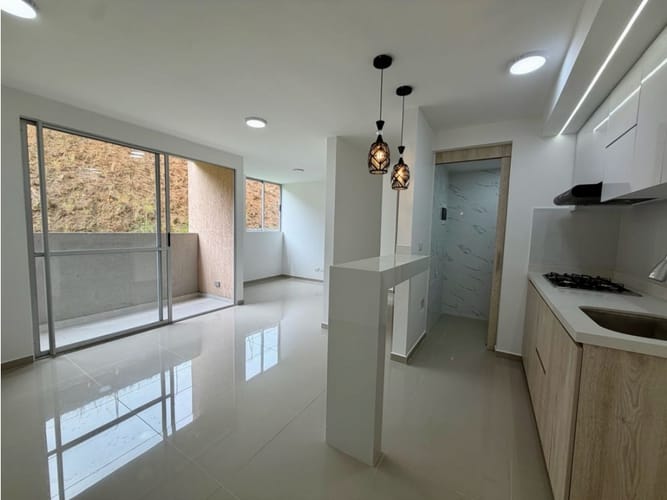 Apartamento de 2 alcobas en venta en Aguacatal, Cali, 56 m² · foto 4 de 15