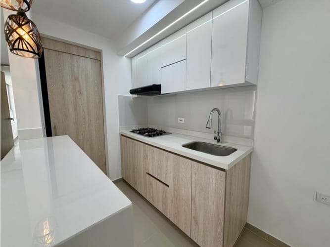 Apartamento de 2 alcobas en venta en Aguacatal, Cali, 56 m² · foto 8 de 15