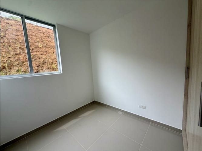Apartamento de 2 alcobas en venta en Aguacatal, Cali, 56 m² · foto 13 de 15