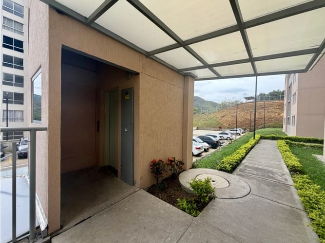Apartamento de 2 alcobas en venta en Aguacatal, Cali, 56 m² · foto 15 de 15