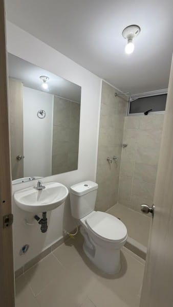 Apartamento de 2 alcobas en arriendo en Arroyohondo, Yumbo, 60 m² · foto 16 de 16