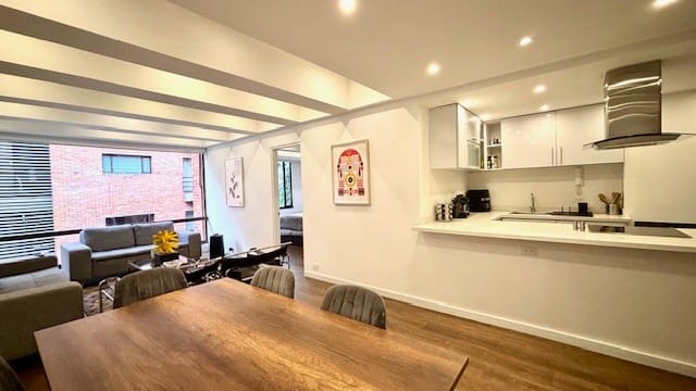 Apartamento de 1 alcoba en arriendo en La Carolina, Bogotá, 61 m² · foto 2 de 18