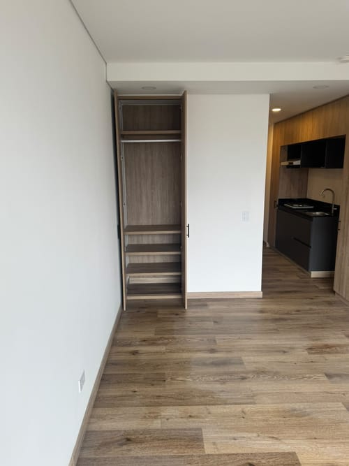 Apartaestudio en arriendo en La Floresta, Bogotá, 27 m² · foto 4 de 19