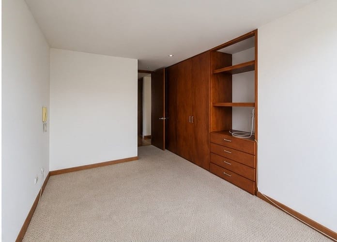Apartamento de 2 alcobas en arriendo en Santa Barbara, Bogotá, 67 m² · foto 2 de 9