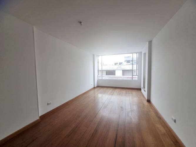 Apartamento de 2 alcobas en arriendo en Santa Barbara, Bogotá, 67 m² · foto 8 de 9