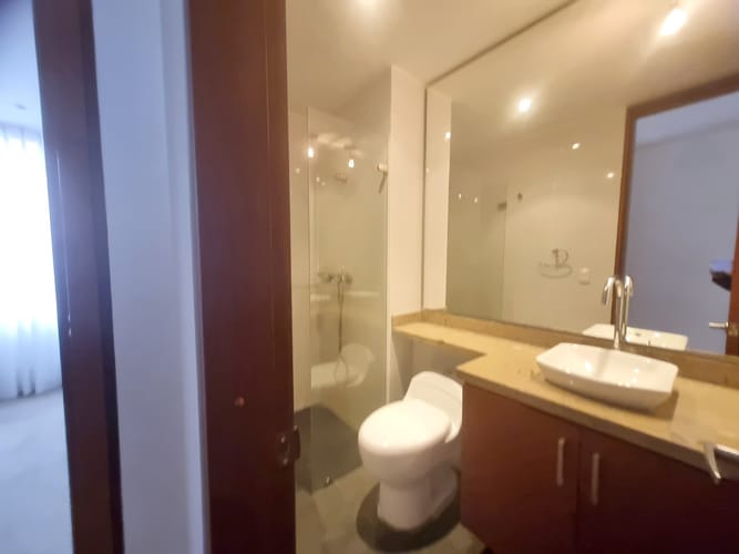 Apartamento de 2 alcobas en arriendo en Santa Barbara, Bogotá, 67 m² · foto 5 de 9