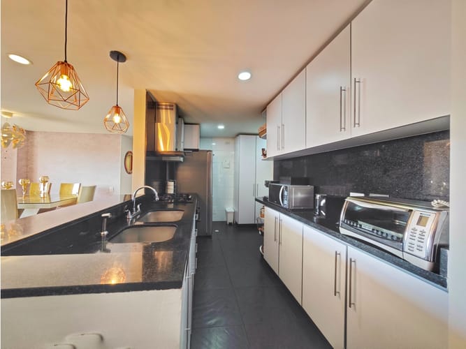 Apartamento de 3 alcobas en venta en Lagos De Cordoba, Bogotá, 100 m² · foto 4 de 24