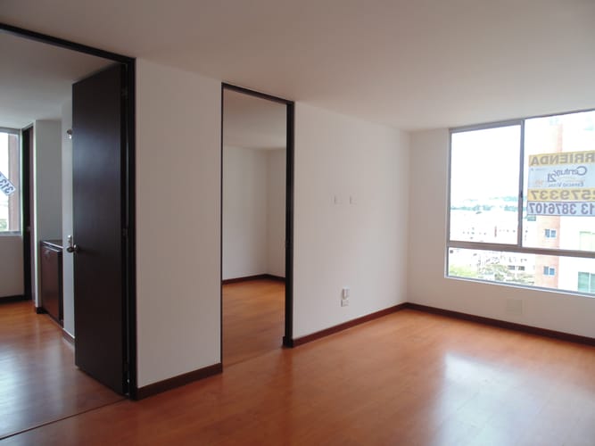 Apartamento de 3 alcobas en venta en Villas De Aranjuez, Bogotá, 81 m² · foto 11 de 18