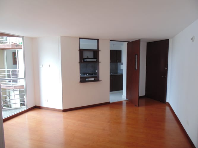 Apartamento de 3 alcobas en venta en Villas De Aranjuez, Bogotá, 81 m² · foto 12 de 18