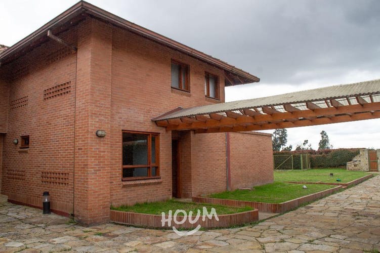Casa de 5 alcobas en arriendo en Fagua, Chía, 1526 m² · foto 7 de 24