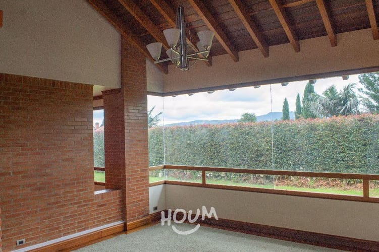 Casa de 5 alcobas en arriendo en Fagua, Chía, 1526 m² · foto 11 de 24