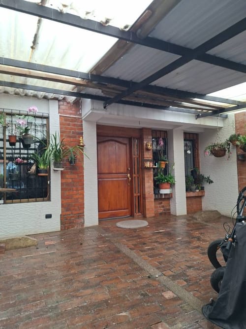 Casa de 4 alcobas en venta en Ilarco, Bogotá, 169 m² · foto 4 de 24