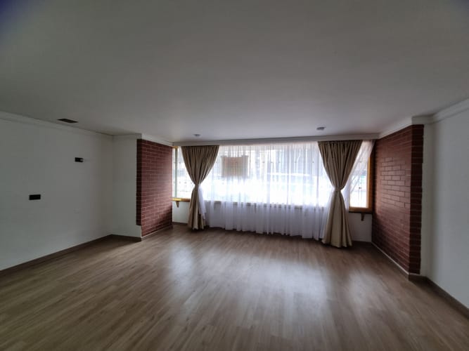Apartamento de 5 alcobas en venta en Chico Norte, Bogotá, 180 m² · foto 8 de 13
