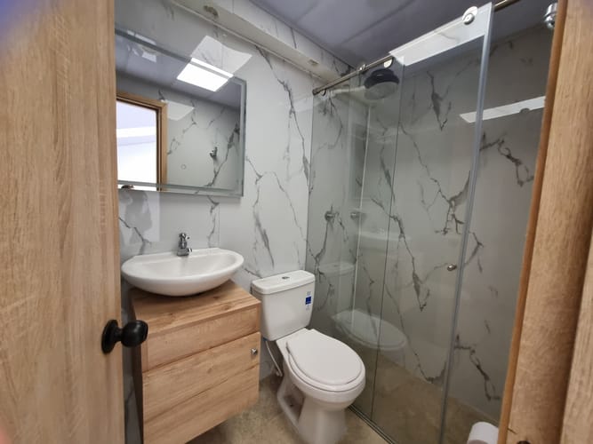Apartamento de 5 alcobas en venta en Chico Norte, Bogotá, 180 m² · foto 11 de 13