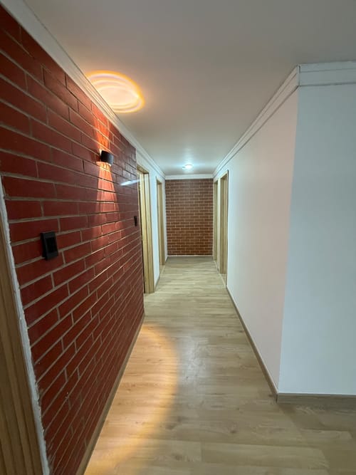 Apartamento de 5 alcobas en arriendo en Chicó Navarra, Bogotá, 180 m² · foto 4 de 11