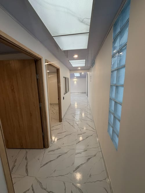 Apartamento de 5 alcobas en arriendo en Chicó Navarra, Bogotá, 180 m² · foto 5 de 11