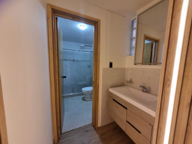 Apartamento de 5 alcobas en arriendo en Chicó Navarra, Bogotá, 180 m² · foto 8 de 11