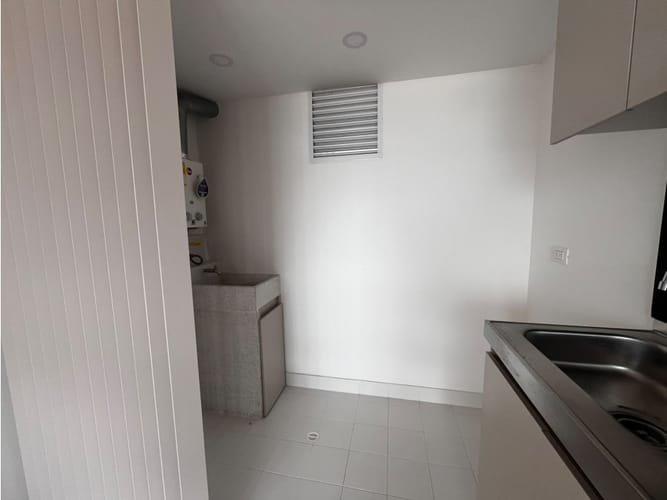 Apartamento de 2 alcobas en venta en La Esperanza Norte, Bogotá, 42 m² · foto 16 de 24