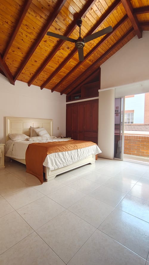 Casa de 4 alcobas en venta en Cañaveral, Floridablanca, 300 m² · foto 10 de 10