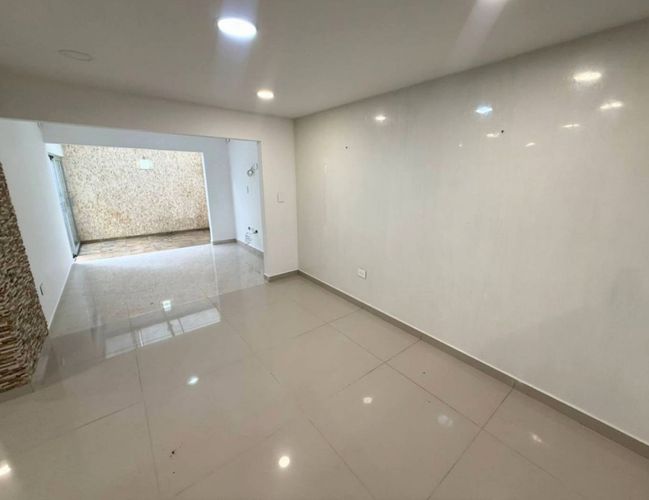 Casa de 4 alcobas en venta en Conjunto Santa Barbara, Bucaramanga, 190 m² · foto 2 de 10
