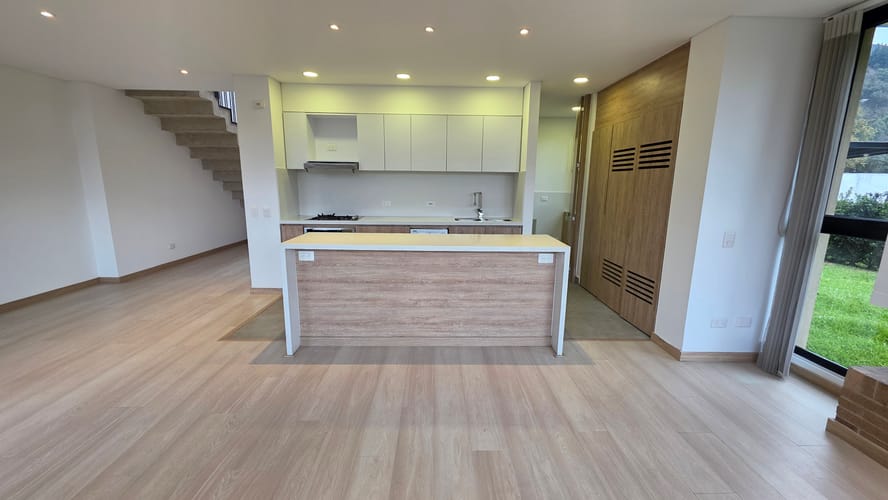 Casa de 4 alcobas en arriendo en Siberia, Cota, 160 m² · foto 9 de 24