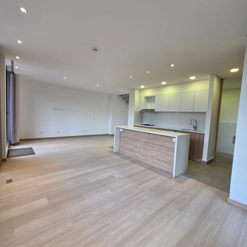 Casa de 4 alcobas en arriendo en Siberia, Cota, 160 m² · foto 13 de 24