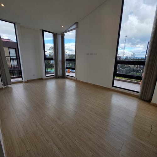 Casa de 4 alcobas en arriendo en Siberia, Cota, 160 m² · foto 19 de 24
