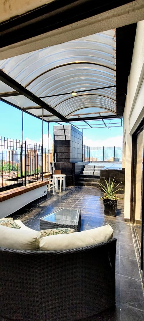 Apartamento de 6 alcobas en venta en El Poblado, Medellín, 480 m² · foto 10 de 15