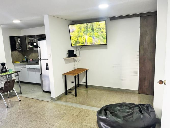 Apartamento de 3 alcobas en venta en La Candelaria, Medellín, 245 m² · foto 7 de 20