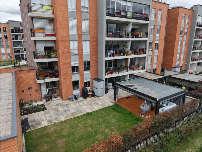 Apartamento de 3 alcobas en venta en Calahorra, Cajicá, 105 m² · foto 16 de 18