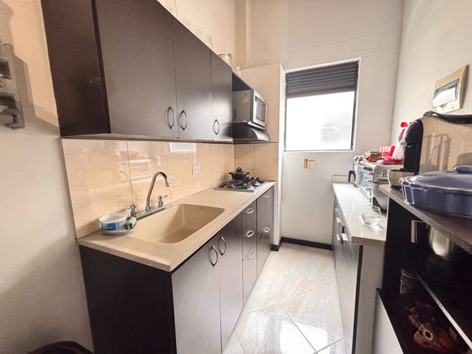 Apartamento de 3 alcobas en venta en La Independencia, Itagüí, 75 m² · foto 1 de 15