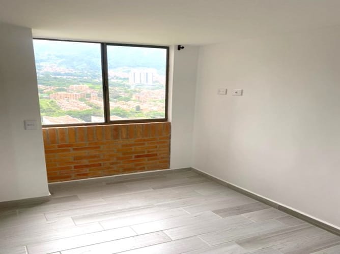 Apartamento de 3 alcobas en venta en Andalucia, Bello, 61 m² · foto 9 de 16