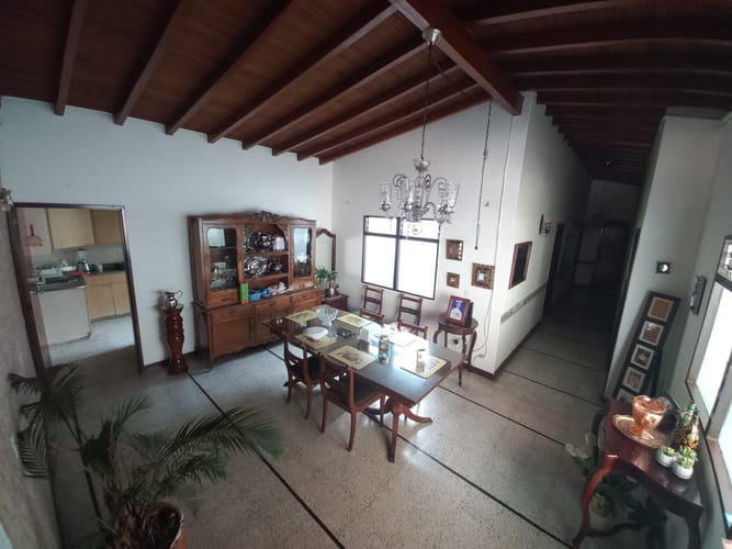 Casa de 5 alcobas en venta en Belén, Medellín, 173 m² · foto 13 de 21