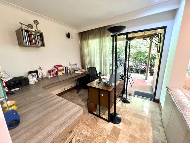 Casa de 3 alcobas en venta en Los Balsos, Medellín, 210 m² · foto 8 de 17