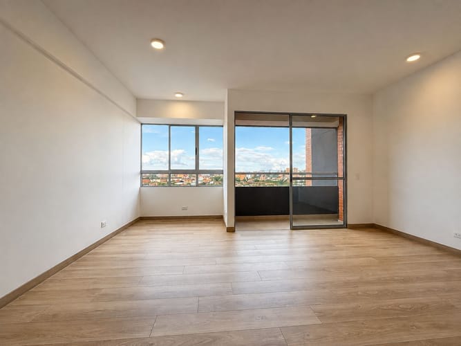 Apartamento de 3 alcobas en venta en El Porvenir, Rionegro, 78 m² · foto 3 de 20