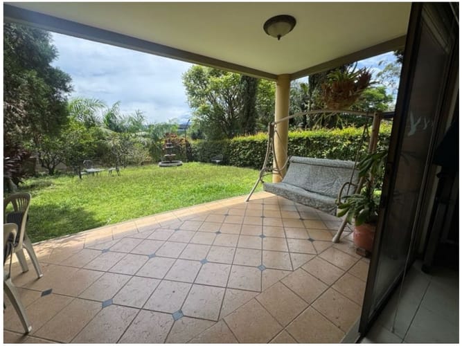 Casa de 3 alcobas en venta en Altos Del Poblado, Medellín, 345 m² · foto 2 de 17