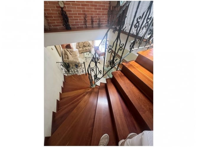 Casa de 3 alcobas en venta en Altos Del Poblado, Medellín, 345 m² · foto 12 de 17