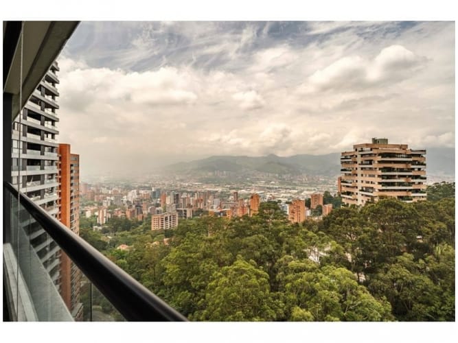 Apartamento de 3 alcobas en venta en El Poblado, Medellín, 139 m² · foto 7 de 21