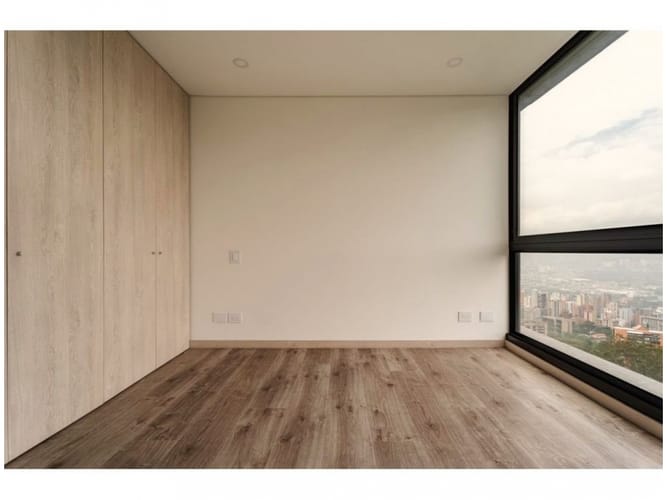 Apartamento de 3 alcobas en venta en El Poblado, Medellín, 139 m² · foto 13 de 21