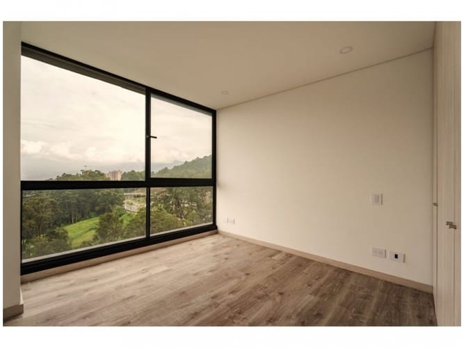 Apartamento de 3 alcobas en venta en El Poblado, Medellín, 139 m² · foto 14 de 21