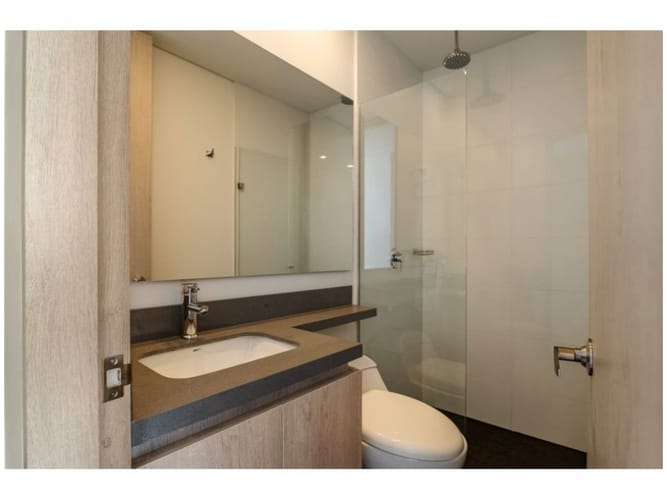 Apartamento de 3 alcobas en venta en El Poblado, Medellín, 139 m² · foto 17 de 21