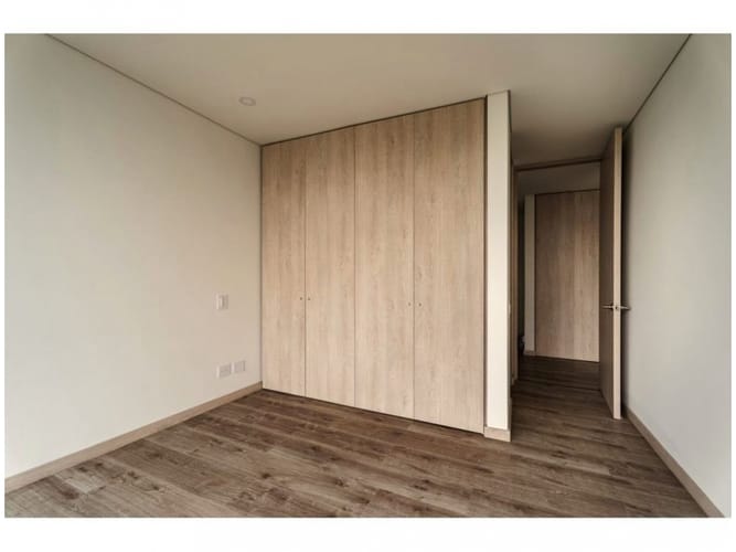 Apartamento de 3 alcobas en venta en El Poblado, Medellín, 139 m² · foto 19 de 21