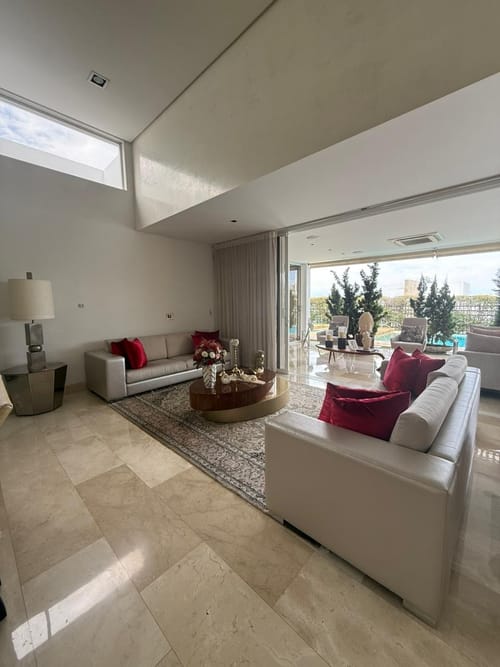 Casa de 4 alcobas en arriendo en Ciudad Jardin, Cali, 500 m² · foto 6 de 20
